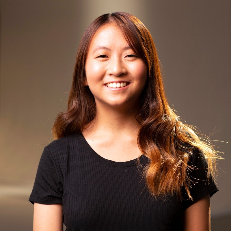 Megan Loh_Headshot_square